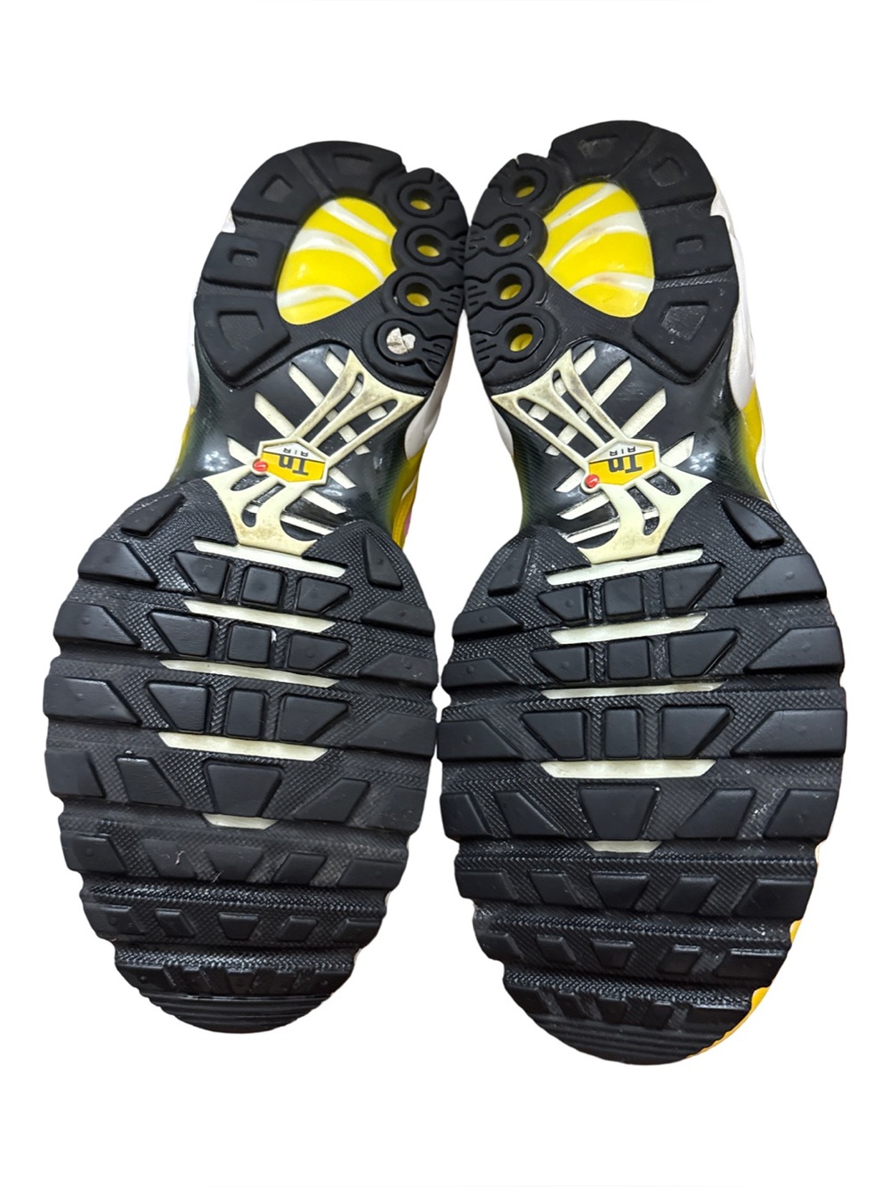 Nike Women's Pink and Yellow Sneakers - Picture 8 of 11